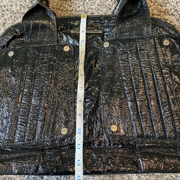 Retro Matt and Nat Shoulder Bag - Picture 5 of 8